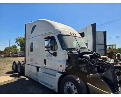 Freightliner Cascadia 125 Cab Assembly