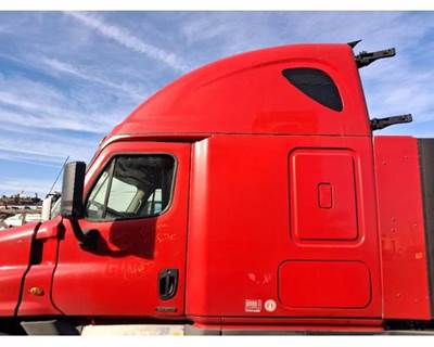 Freightliner Cab Assembly for a Freightliner CASCADIA
