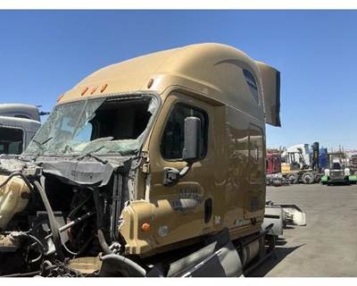 Freightliner Cascadia 125 Cab Assembly for a Freightliner CASCADIA