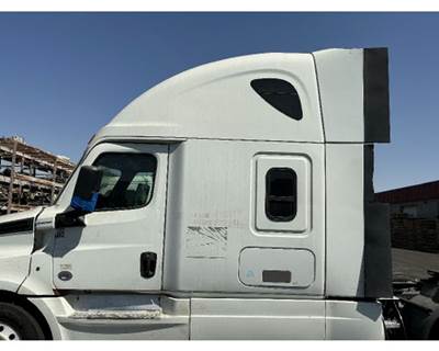 Freightliner Cascadia 126 Cab Assembly for a Freightliner CASCADIA