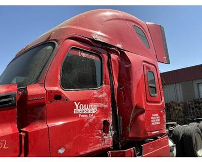 Freightliner Cascadia 126 Cab Assembly for a Freightliner CASCADIA