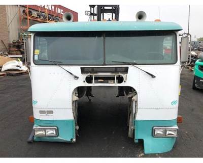 Freightliner FLA USF-1E HIGH Cab Assembly