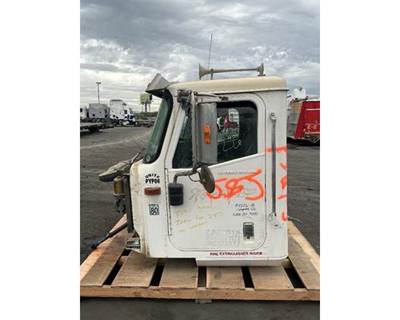 International 9200i Cab Assembly