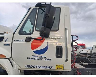 International DuraStar 4400 Cab Assembly