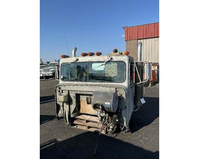 International F9370 Cab Assembly for a International F-9370