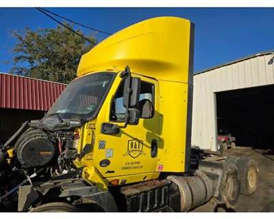 International RH613 Cab Assembly