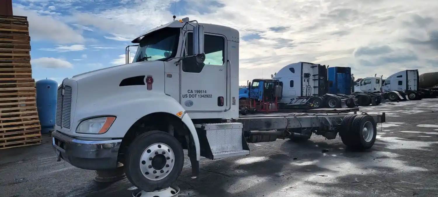 2015 Kenworth T270 Cab Assembly For Sale Fresno, CA 15999