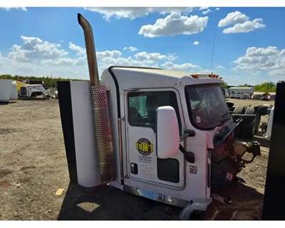 Kenworth T660 Cab Assembly