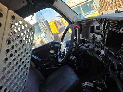 Kenworth T680 Cab Assembly