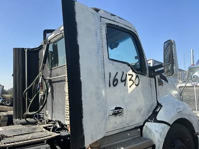 Kenworth T680 Cab Assembly