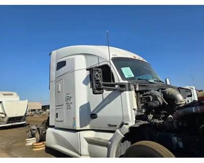 Kenworth T680 Cab Assembly