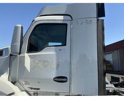 Kenworth T680 Cab Assembly