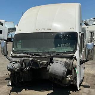 Kenworth T700 Cab Assembly
