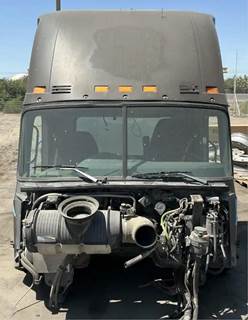 Mack CXU633T Cab Assembly
