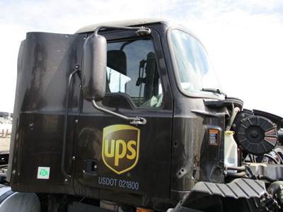 Mack Pinnacle CXU612 Cab Assembly for a Mack CXU612