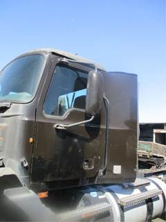 Mack Pinnacle CXU612 Cab Assembly for a Mack CXU612