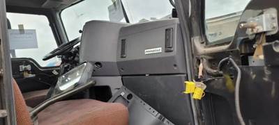 Mack Pinnacle CXU613 Cab Assembly for a Mack CXU613