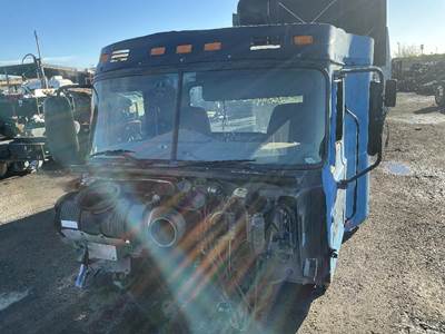 Mack Pinnacle CXU613 Cab Assembly for a Mack CXU613