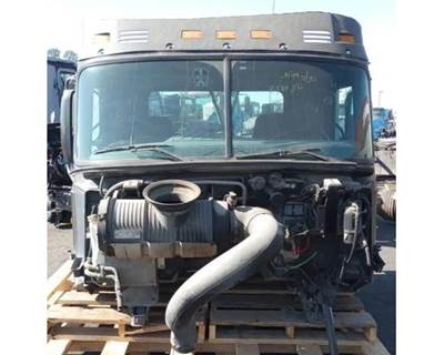 Mack Pinnacle CXU613 Cab Assembly for a Mack CXU613