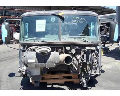 Mack Pinnacle CXU613 Cab Assembly for a Mack CXU613