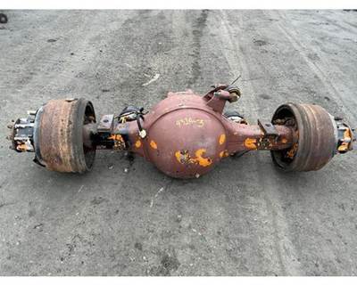 Meritor-Rockwell RSL23186 Cab Assembly for a Volvo WIA