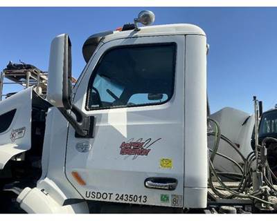 Peterbilt 367 Cab Assembly