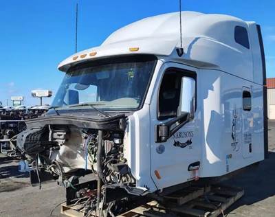 Peterbilt 579 Cab Assembly