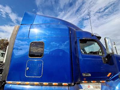 Peterbilt 579 Cab Assembly
