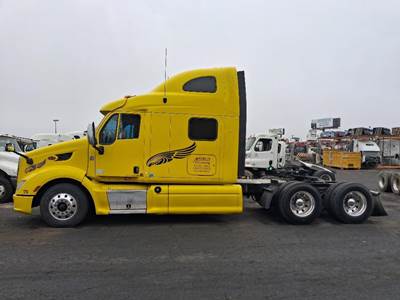 Peterbilt 587 Cab Assembly