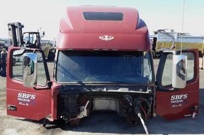 Volvo VNL Cab Assembly