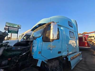 Volvo VNL Cab Assembly