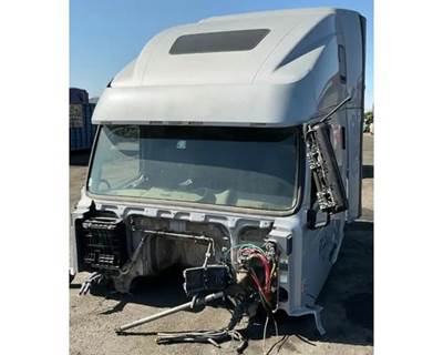 Volvo VNL Cab Assembly