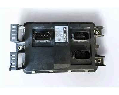 Paccar Chassis Node Control, Chassis Control Module, MUX3-P, P/N Q21-1077-3-103,