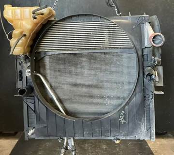 Cummins L9 Cooling Assembly for a International DuraStar 4400