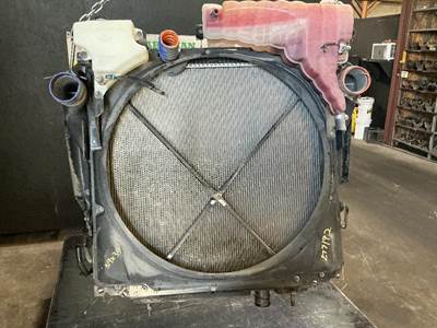 Cummins X11.9G Cooling Assembly for a Kenworth T680