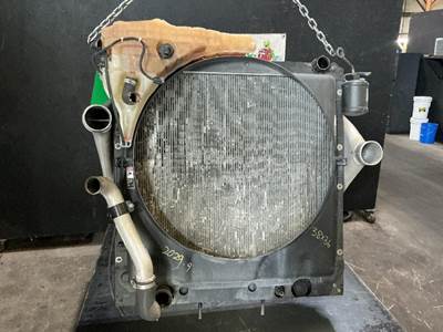 Detroit DD13 Cooling Assembly for a Freightliner Cascadia 125