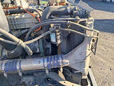 Detroit DD13 Cooling Assembly for a Freightliner CASCADIA