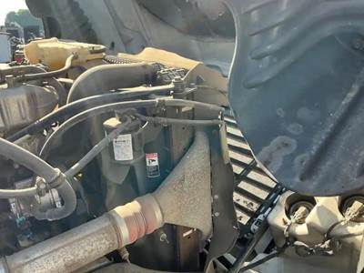 Detroit DD15 Cooling Assembly for a Freightliner Cascadia 125