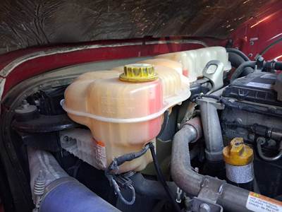 Detroit DD15 Cooling Assembly for a Freightliner CASCADIA