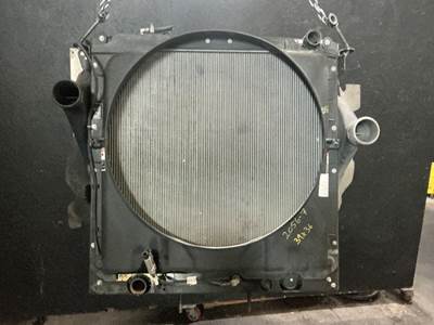 Freightliner Cascadia 113 Cooling Assembly