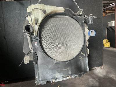 Freightliner Cascadia 113 Cooling Assembly