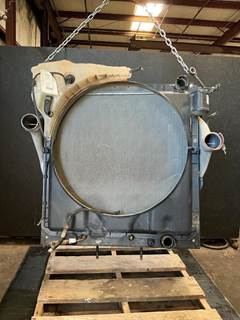 Freightliner Cascadia 125 Cooling Assembly