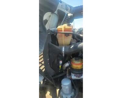 Freightliner Cascadia 125 Cooling Assembly