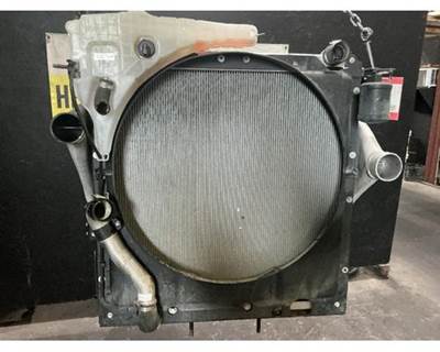 Freightliner Cascadia 125 Cooling Assembly