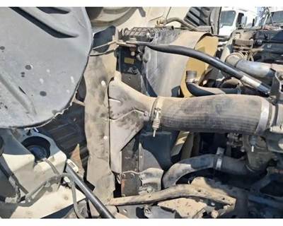Freightliner Cascadia 125 Cooling Assembly