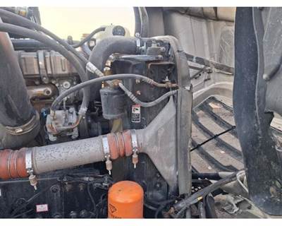 Freightliner Cooling Assembly for a Freightliner Cascadia 126