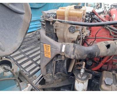 Freightliner Cascadia Cooling Assembly