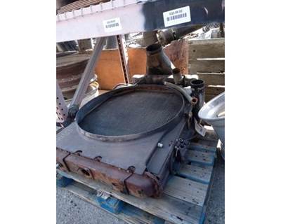 Freightliner FLA USF-1E HIGH Cooling Assembly for a Freightliner FL Cabover