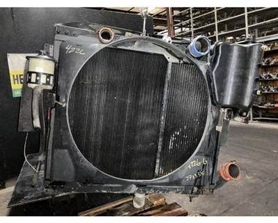 International 9200i Cooling Assembly