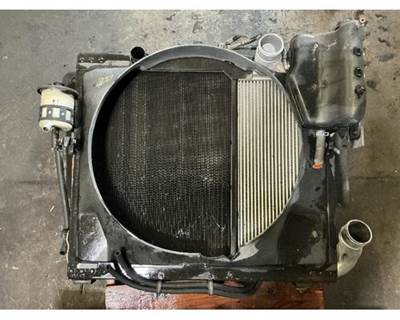 International 9200i Cooling Assembly